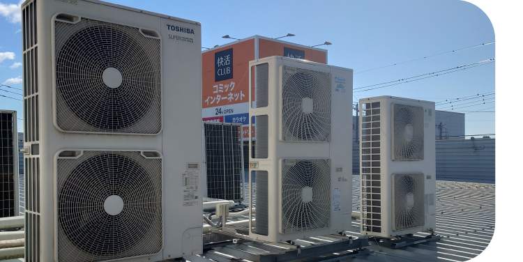 空調設備工事の室外機